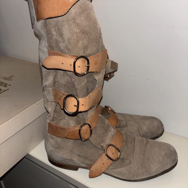 비비안웨스트우드 파일럿 부츠