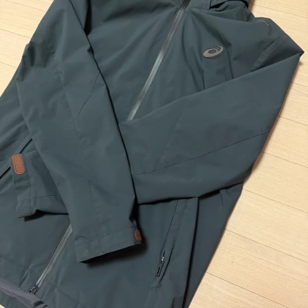 아식스 후드 바람막이 M