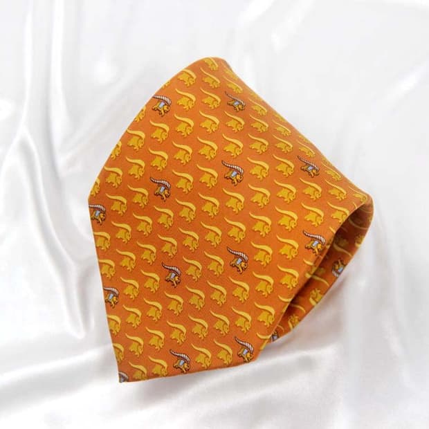 페라가모 9.5cm A등급 남자 명품 넥타이