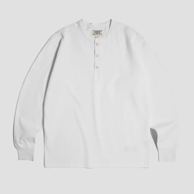 [새제품] 브론슨 헨리넥 화이트 XXL