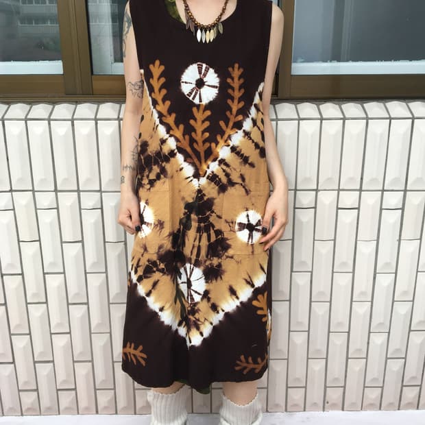 Ethnic mood dyed apron