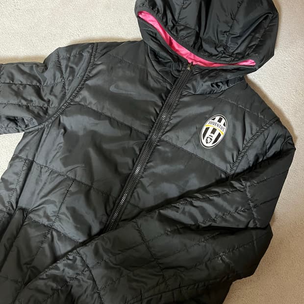 나이키 유벤투스 리버서블 양면 자켓 점퍼 경량패딩 S (90)