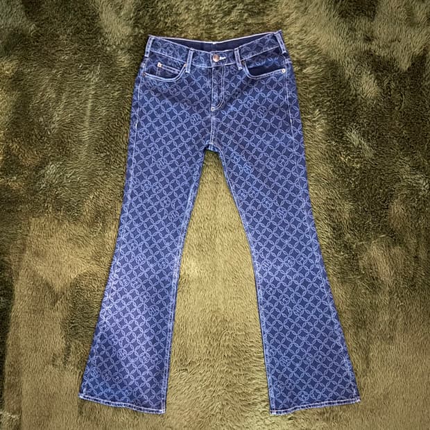 [M] 찰스 제프리 러버보이 지오메트릭 패턴 부츠컷 데님 팬츠