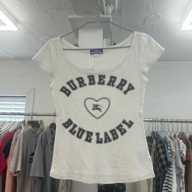 버버리 블루라벨 하트 반팔