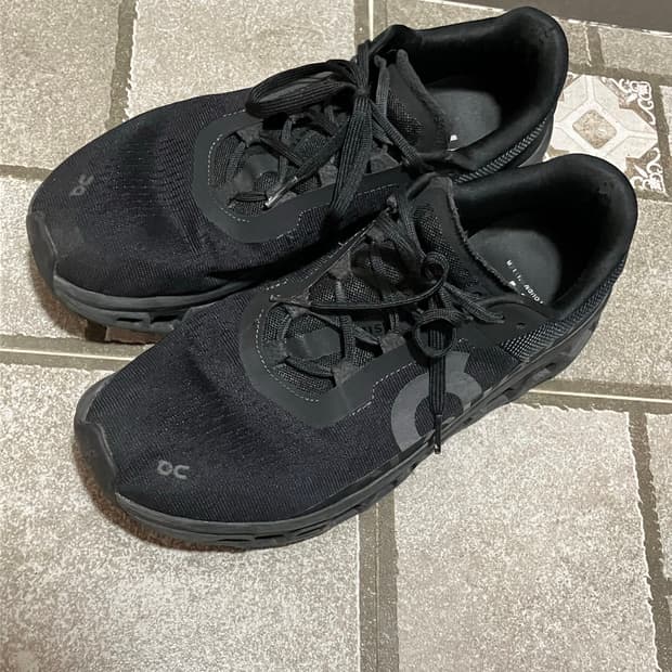 온러닝 클라우드 몬스터 285