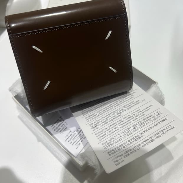 마르지엘라 반지갑 브라운 새상품