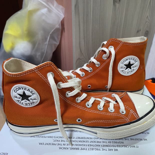 컨버스 척70 하이 오렌지 거의 새상품