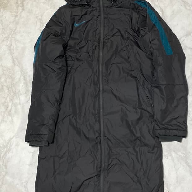 나이키 미드필더 패딩 롱 패딩 100 사이즈