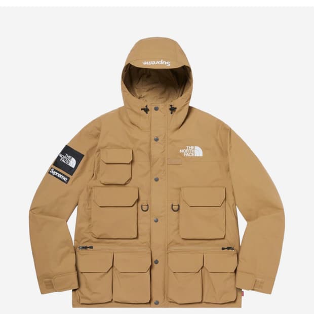 슈프림 노스페이스 카고자켓 골드20ss