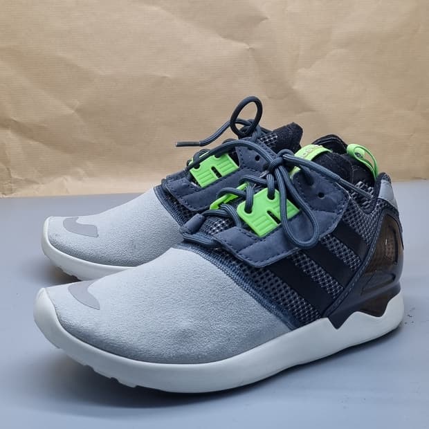 아디다스 ZX8000 부스트 여성운동화235 