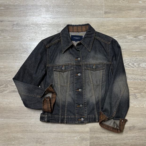 Burberry London JPN Black denim jacket 