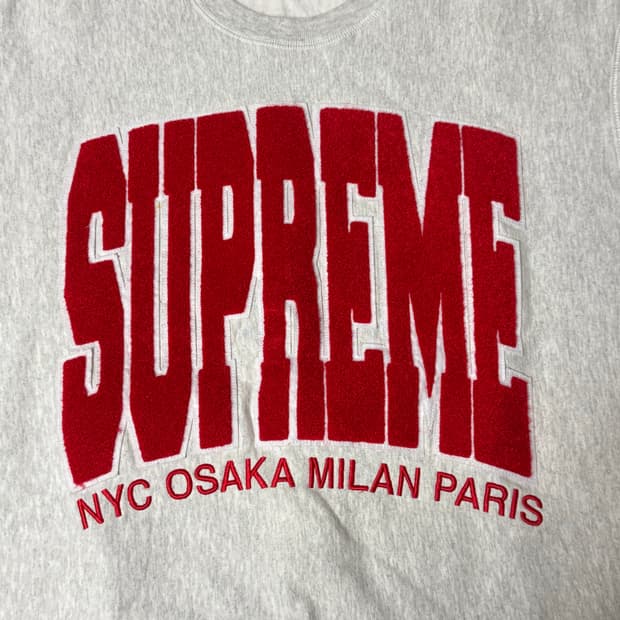 슈프림 시티스 아크 크루넥 그레이