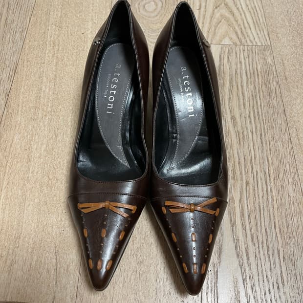 테스토니 브라운 여성 구두