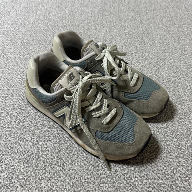 [정가 14만원] 뉴발란스 574 그레이 스카이블루 240