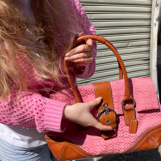 Coach 핑크 자가드 숄더백