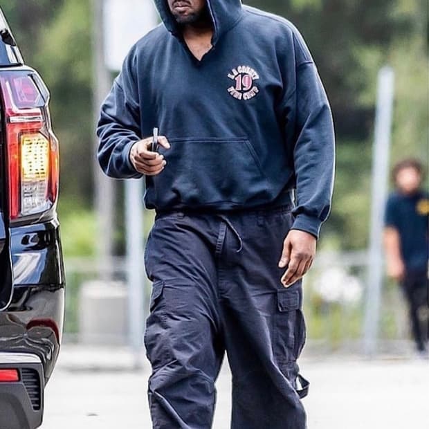 발렌시아가 드로우스트링 카고팬츠