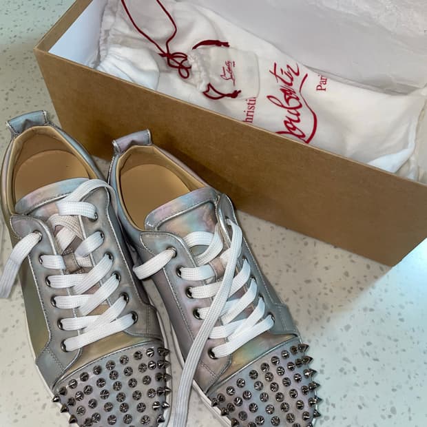 크리스찬 루부탱 스니커즈