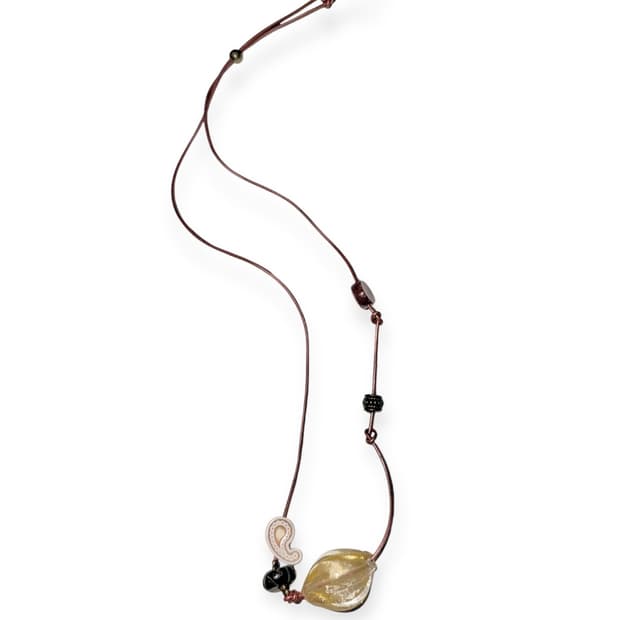 [rrrocnoc] knotted necklace / gold leaf