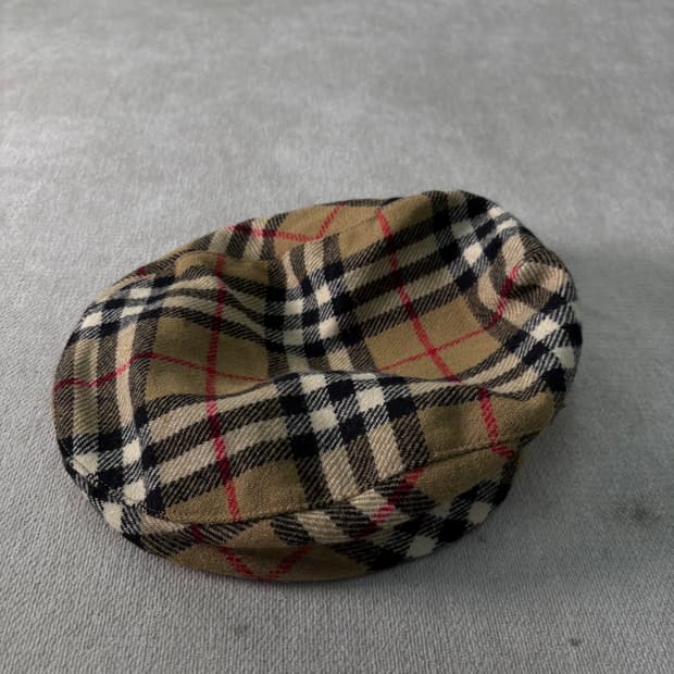 버버리 90s 노바체크 울 헌팅캡