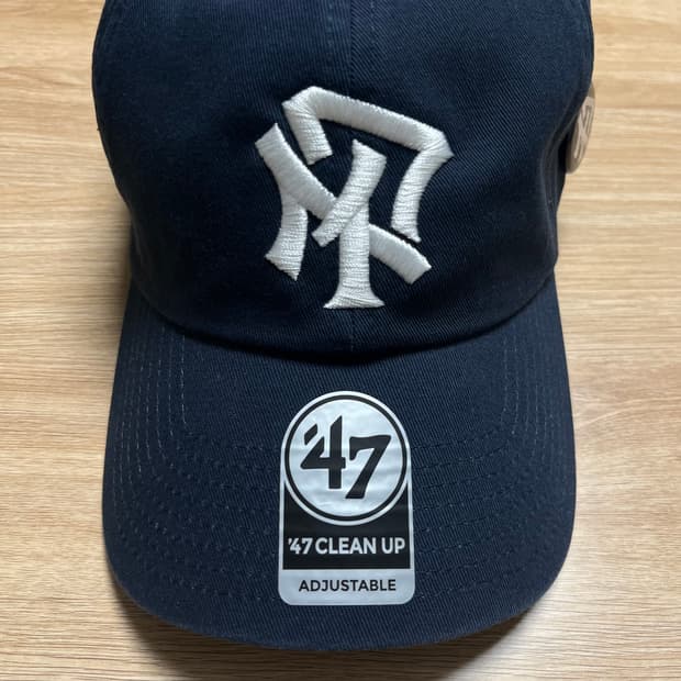 Delicate Unit ‘STUDY FOR PRACE’ Cap