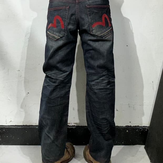 에비수 흑청 레드 로고 다이콕 워싱 데님 팬츠  
