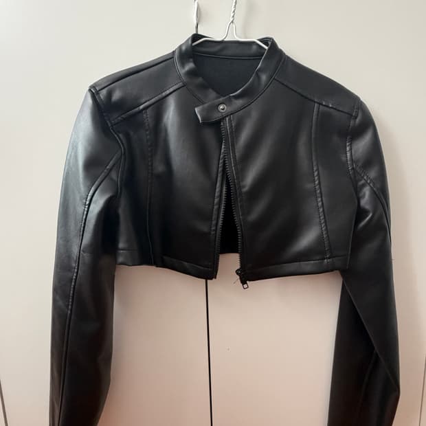 볼레로 크롭 가죽자켓