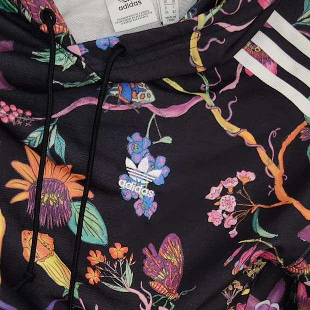 아디다스 플라워 숏기장후드 