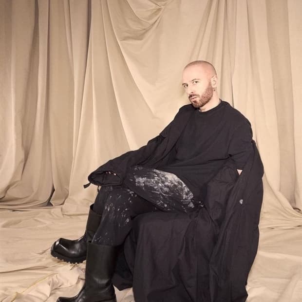 [L] 발렌시아가 페인터 스웻팬츠