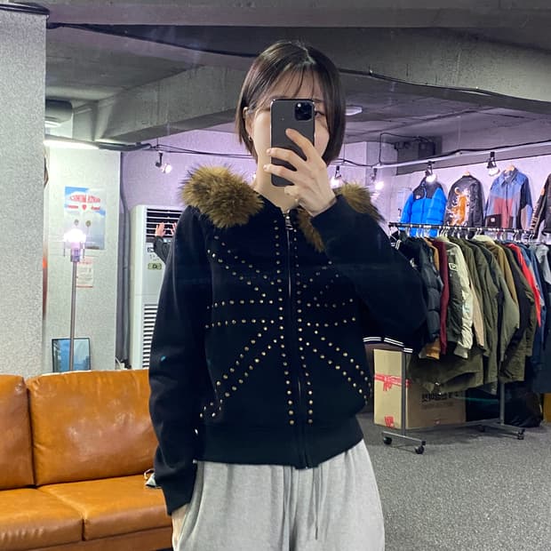 빈티지 UK 리벳 블랙 후드집업 B4041