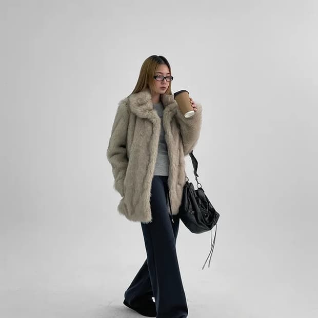 블랙업 레이썬 하프 카라 퍼자켓