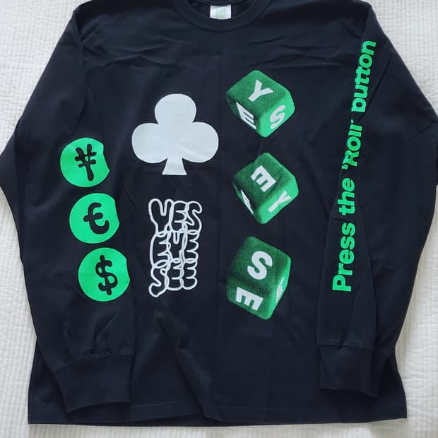 [L] 예스아이씨 주사위 롱슬리브 긴팔 티셔츠