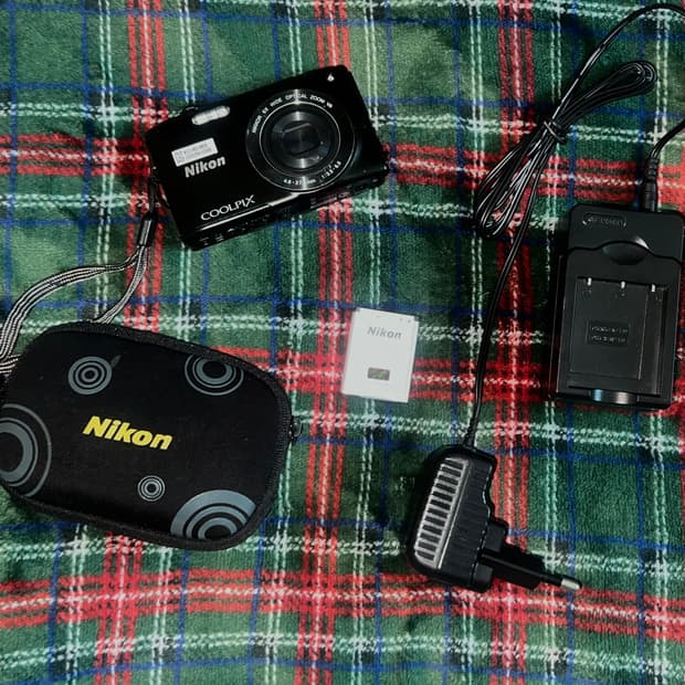 니콘 쿨픽스 s3300