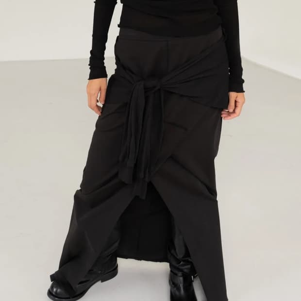 에스이오 T LAYERED LONG SLIT SKIRT BLACK