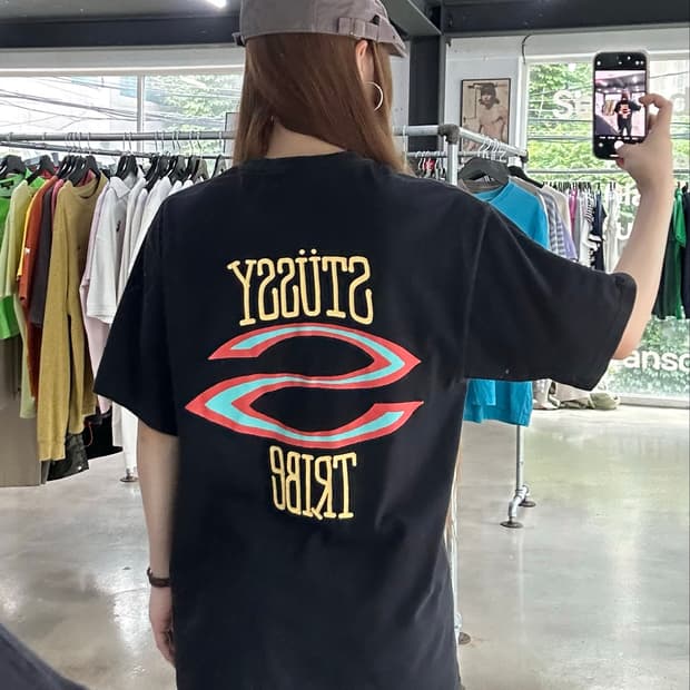 스투시 트라이브 백로고 반팔티