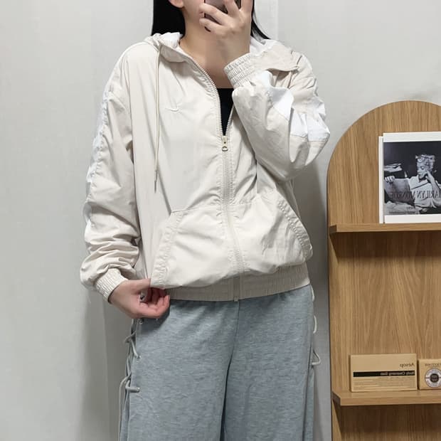 [정품] 나이키 베이지 화이트스우시 병아리 바막 [ L ]