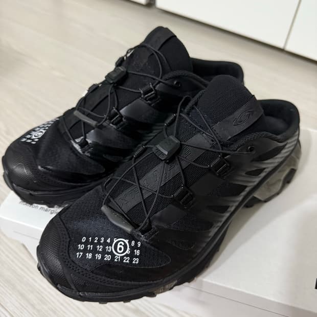 살로몬 마르지엘라 xt-6 뮬 260