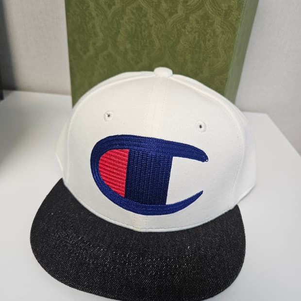 새상품 챔피언모자