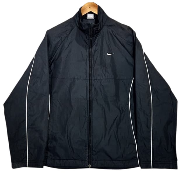 나이키 솔로스우시 바람막이