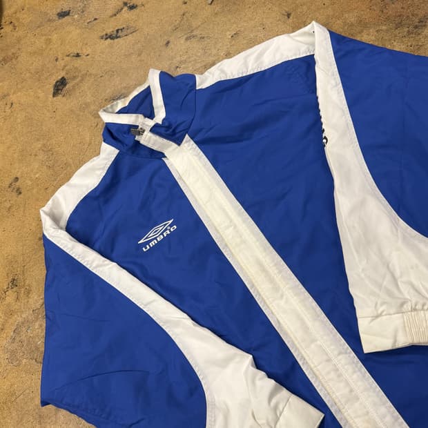 [정품/100] 엄브로 블루 화이트 트랙 바람막이 자켓 b16