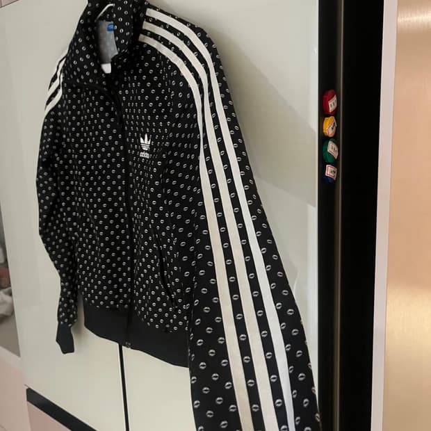 아디다스 오리지널 파이어버드 입술 져지