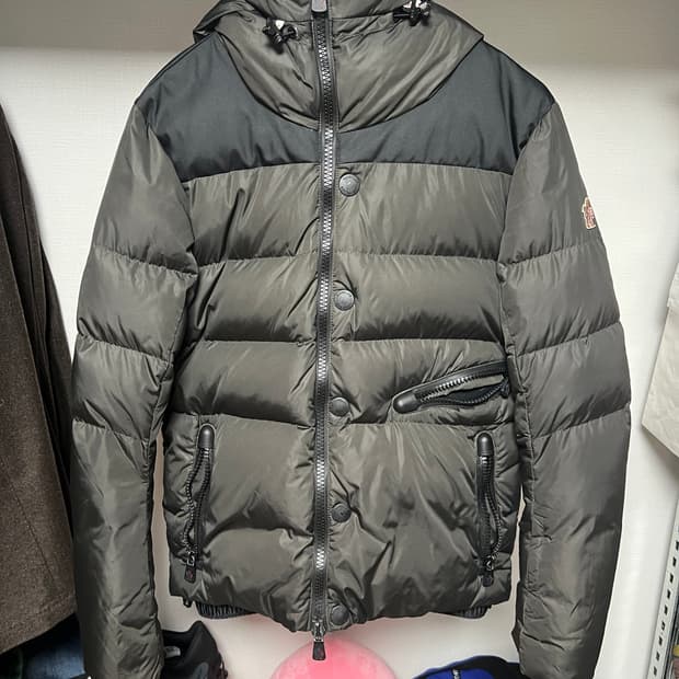 몽클레어 패딩 1사이즈 95 m