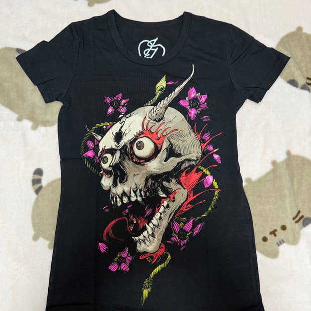 호러 그래픽 티셔츠