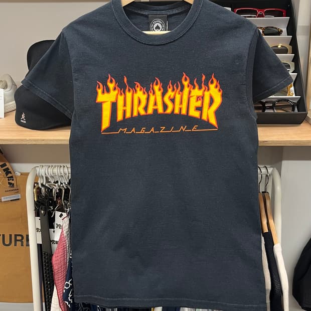 [90] 트레셔 플레임로고 반팔티