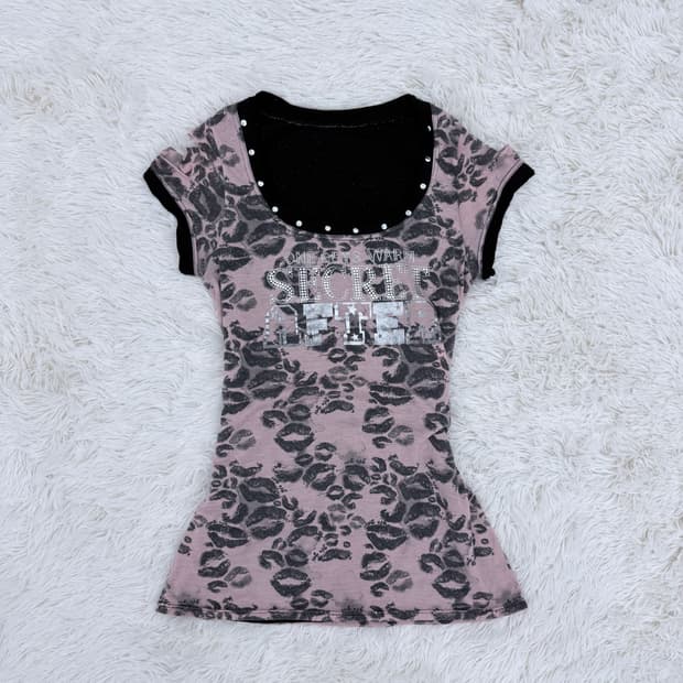 키스 스터드 슬래시 펑크탑