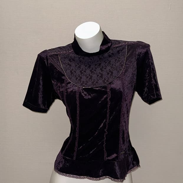 딥퍼플 빈티지 벨벳 반폴라 반소매 블라우스
