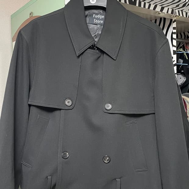 라퍼지스토어 크롭 트렌치코트