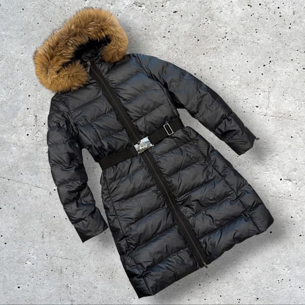 [1] 몽클레어 우먼 블랙 롱 패딩 코트 퍼 후드 벨티드 D372