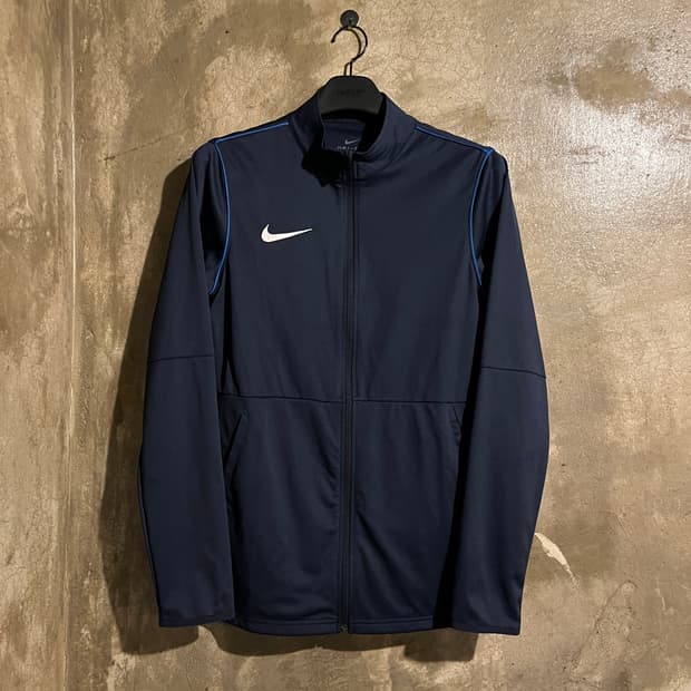 나이키 드라이핏 트랙탑