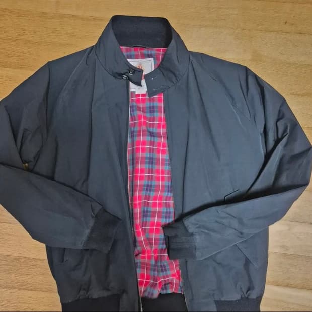 바라쿠타 g9 자켓  42 블랙