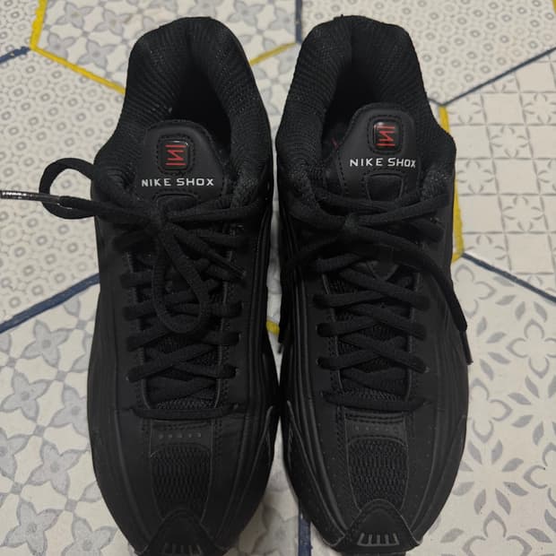 나이키 샥스